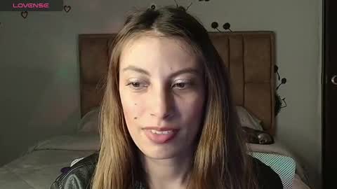 sweet_moon_v_ online show from January 11, 12:48 am