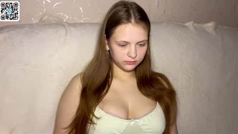 ELYA online show from February 17, 8:19 pm