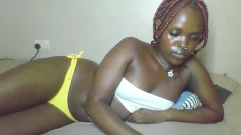 sweetclit99 online show from February 19, 7:57 pm