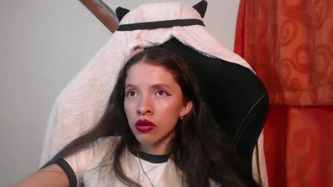 sweetdam12 online show from February 24, 7:41 pm