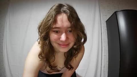 sweetfaina online show from December 23, 3:21 am