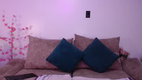 sweef online show from May 27, 8:50 pm