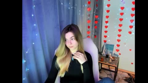 sweetfoyou online show from March 13, 7:53 am