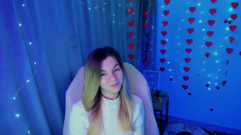 sweetfoyou online show from February 24, 8:35 am