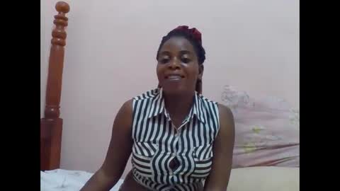 sweetib1 online show from April 14, 6:13 am