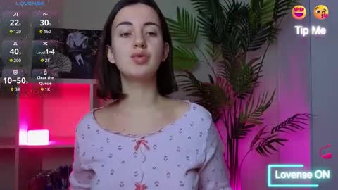 Kendl online show from March 5, 11:44 pm