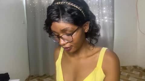 Sweetivy online show from February 27, 11:43 am