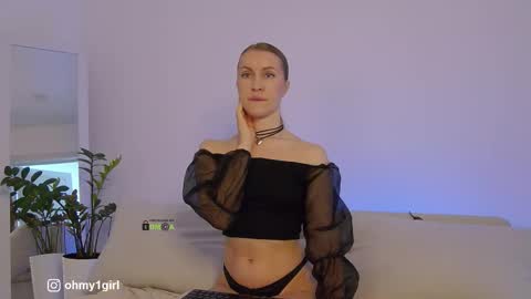 SweetKira1 online show from February 11, 1:56 pm