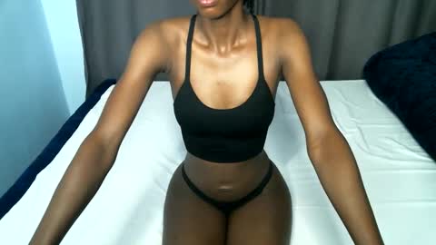 sweetlilly2540 online show from November 6, 12:00 pm
