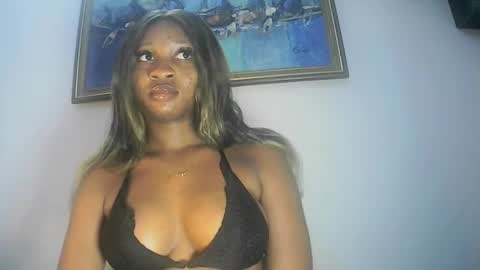 Snapshot of sweetness755325 chatting on October 31, 11:58 am sweetness755325 online show from October 31, 11:58 am