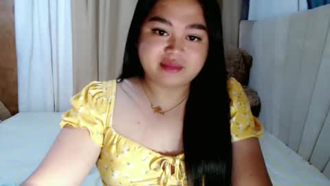 Princess Ella online show from March 27, 9:04 pm