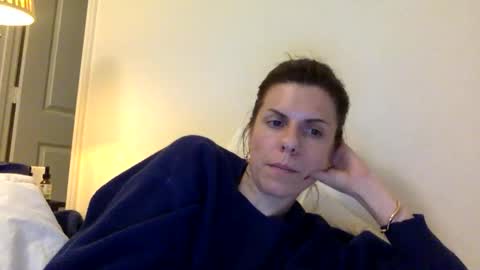 sweetriddance online show from March 10, 3:10 am