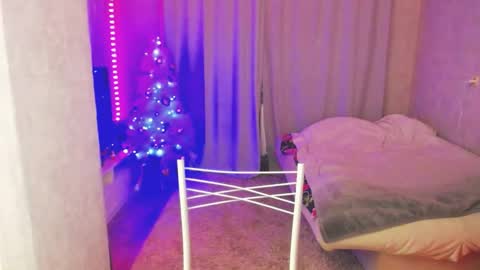 SweetTChloe online show from December 25, 2:02 pm