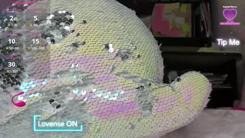 Mia online show from October 5, 8:47 pm