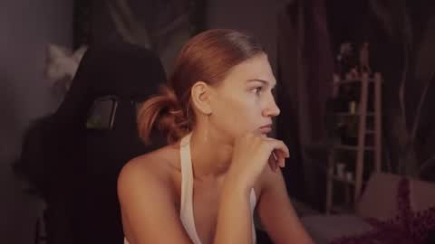 Emily online show from August 2, 5:10 am