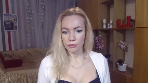 Snapshot of sweety_friend chatting on February 16, 7:16 pm Sweety friend online show from February 16, 7:16 pm