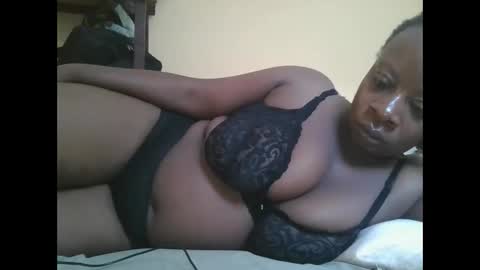 sweetyass25 online show from November 25, 6:04 am