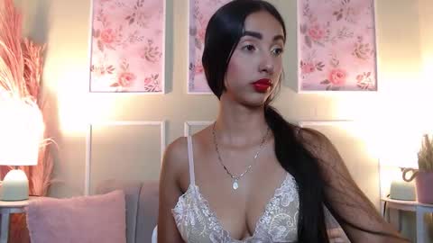 LAURA online show from February 18, 12:26 pm