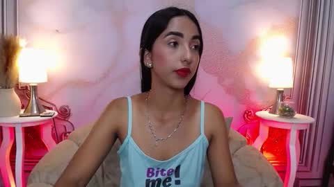 LAURA online show from February 8, 12:20 pm