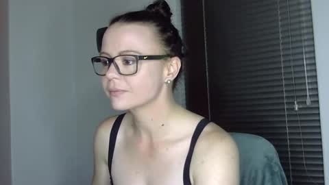 swt_nova online show from November 7, 9:42 pm