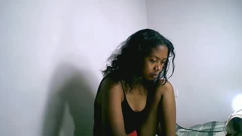 syliaah online show from November 27, 8:28 am