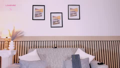 sylvana online show from April 6, 4:46 am