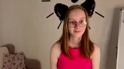 Luna online show from May 24, 6:07 pm
