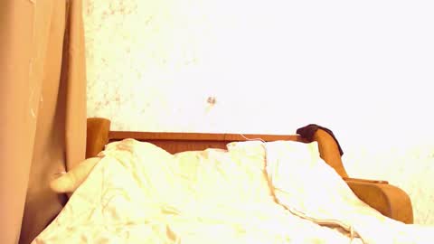 SyrenDixon online show from February 23, 1:54 pm