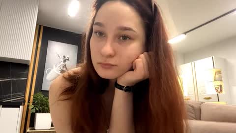 Ayla online show from November 30, 11:03 am