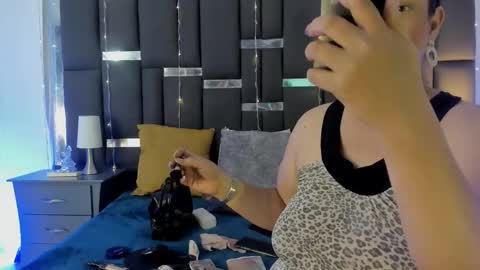 tali  online show from March 10, 7:18 pm