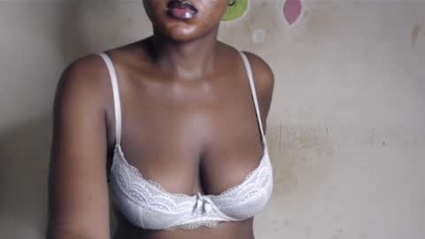 tall_choco online show from May 24, 9:47 pm