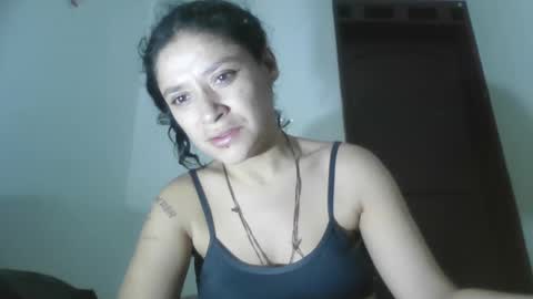 tamaranauthyy online show from January 11, 2:58 pm