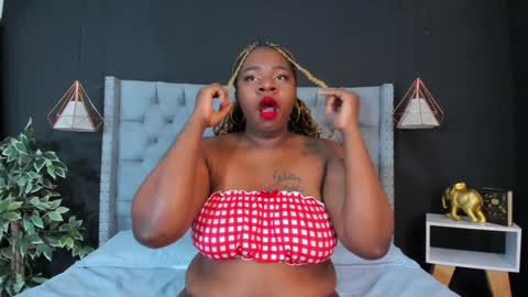 Snapshot of tammy__vega chatting on February 4, 4:05 am online show from February 4, 4:05 am