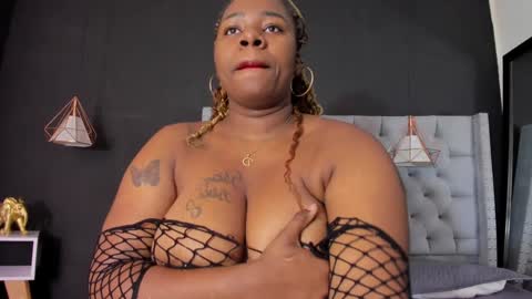 Snapshot of tammy__vega chatting on January 24, 3:54 am online show from January 24, 3:54 am