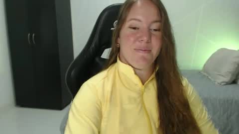 Snapshot of tamy_shine87 chatting on October 26, 12:50 am Im Samy online show from October 26, 12:50 am