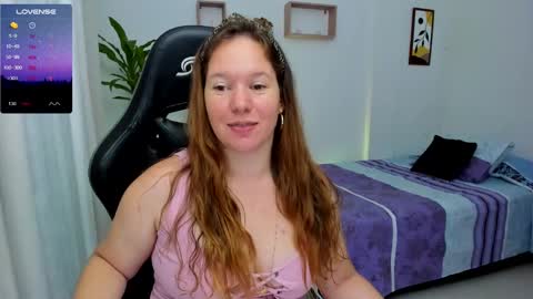 Snapshot of tamy_shine87 chatting on February 10, 3:35 am Im Samy online show from February 10, 3:35 am