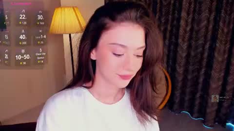 Anna online show from July 6, 11:48 am