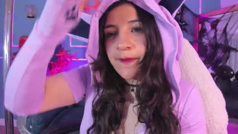 Tara online show from October 26, 3:24 am