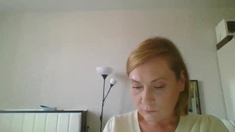 Snapshot of tatiana_xi chatting on October 1, 9:25 am tatiana_xi online show from October 1, 9:25 am
