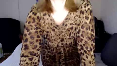 Tattease online show from February 20, 1:12 pm