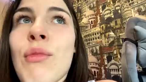 Lana online show from June 9, 7:52 am