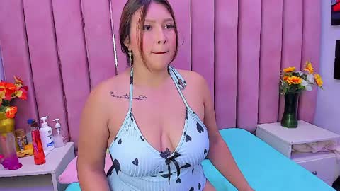 taylorbigass online show from April 5, 3:27 am