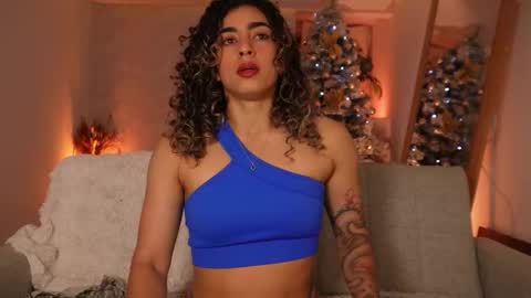 taylormichell online show from December 21, 9:52 pm