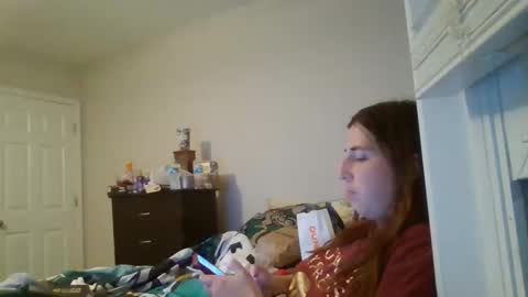 taylorslay online show from April 14, 1:49 am