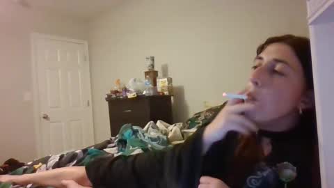 taylorslay online show from April 15, 1:50 am