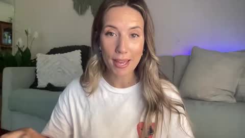 Taylor online show from March 17, 10:47 pm