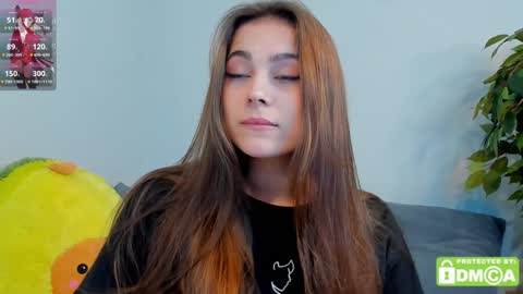 Mona online show from December 23, 2:50 pm