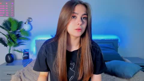 Mona online show from February 7, 3:08 pm