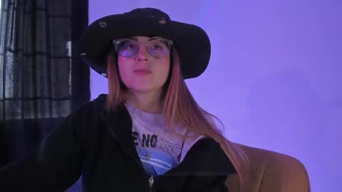 tekila__ online show from March 6, 8:05 pm