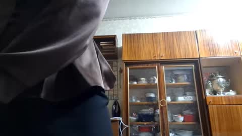 Stephanie online show from February 14, 4:42 pm